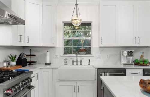 Jefferson House | The Grand Mamou at Caddo Lake - Luxury Living on The Bayou