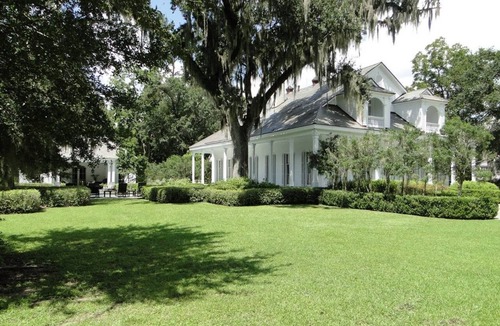 Covington House | The Guest House at Charropin Beach