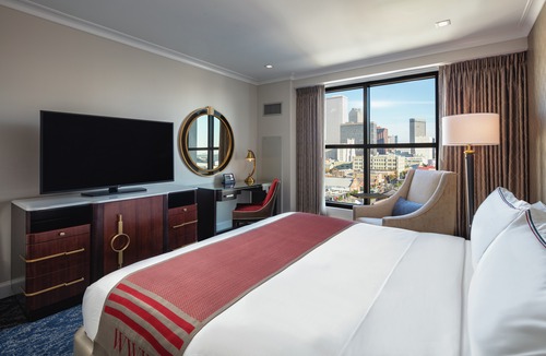 Arts/Warehouse District Hotel | The Higgins Hotel New Orleans, Curio Collection by Hilton