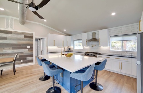 Emory House | The HQ’ Lake Fork Home w/Shared Dock!