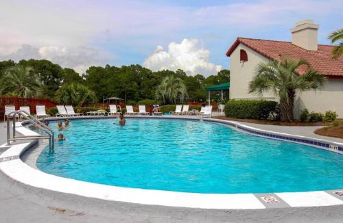 Gulf Lagoon Beach Apartment | The Inn at St. Thomas Square #1203B