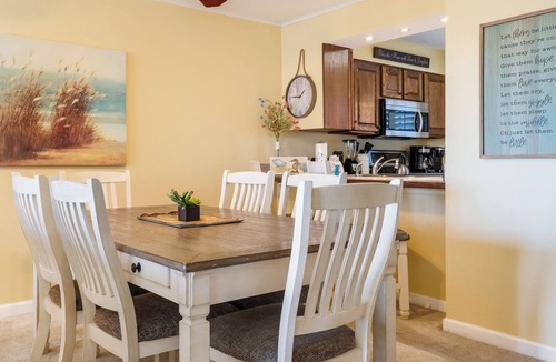 Holiday Isle Condo | The Islander 410 - Complimentary Beach (Seasonally) - Heated Pool