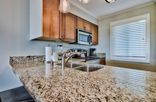 Holiday Isle Condo | The Islander 616 Winter Months Available Heated Pool Contact Us for Rates!