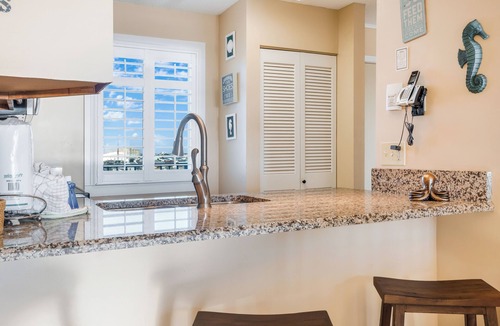 Holiday Isle Condo | The Islander 715 Amazing Panoramic Views of Gulf & Harbor- Newly Updated