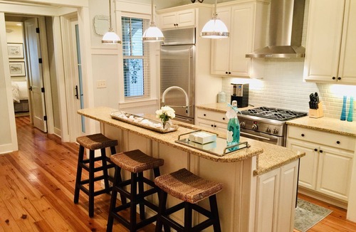 Watercolor House | "The Lighthouse" in WaterColor. Pool, Walk to beach, 4 Bikes & WC amenities incl