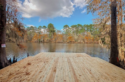 Karnack House | The Lily Pad: Waterfront Retreat on Big Cypress River