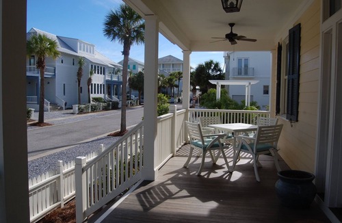 Sunnyside House | "The Odyssea" - Carillon Beach - Beautiful Home Two Lots From Beach!