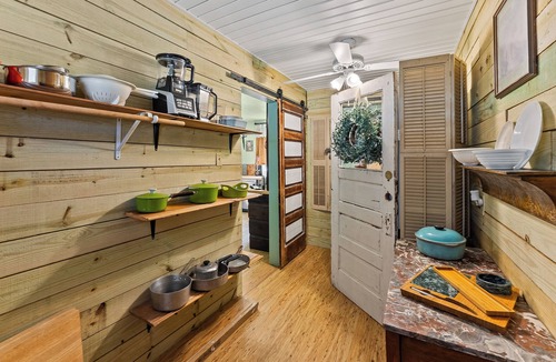 Lake Charles House | The Pelican on Frazar offers charm, character, and cozy Louisiana comfort.