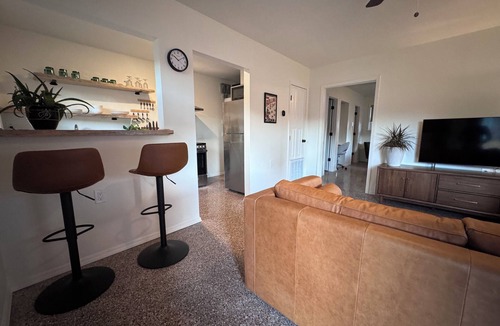 Marlyville - Fontainebleau Condo | The Pines at Pershing Place, Quiet, Safe and Cozy centrally located 1Br Condo