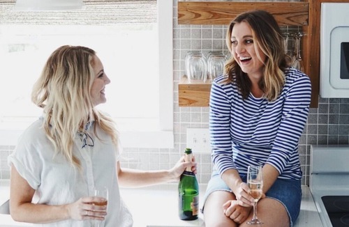 Fairhope Apartment | THE POLO BUNK is a creatively designed suite perfect for fun gatherings