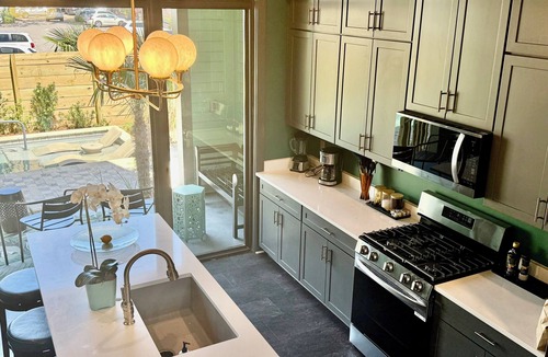 Biloxi House | The Pullman House #820 - Downtown Townhouse with w/Heated Pool