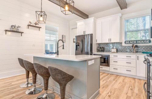 Lakeside at Blue Mountain Beach House | The Retreat at 30a