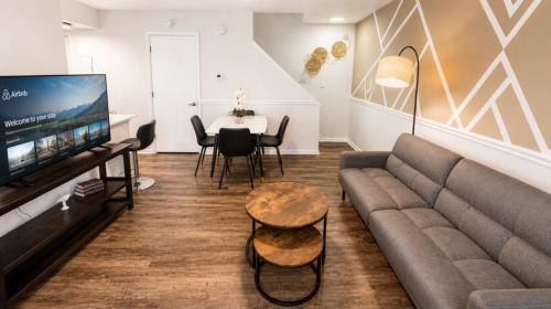 Shannon Apartment | The Sage Retreat Hoover Designer Stay