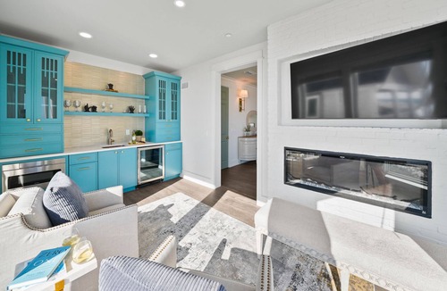 Hollywood Beach House | "The Sandcastle" Perfect Family Beachfront Vacation w/Private Pool & Game Room!
