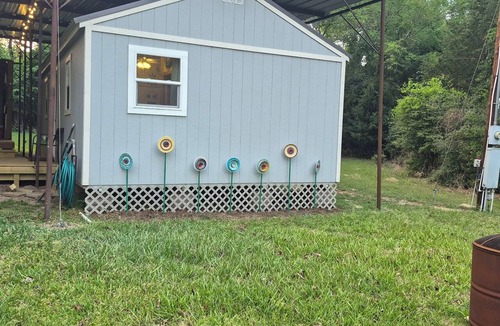 Jewett House | The Sassy KaKtus Tiny Home, Near Lake & Marina