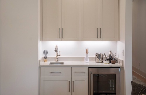 Oxford Condo | The SLOhouse, 3BR Luxe Stay by Velvet Ditch Villas