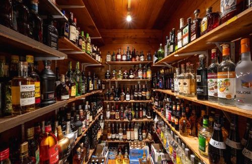 Uptown - Upper Duval Bed & Breakfast | The Speakeasy Inn and Rum Bar