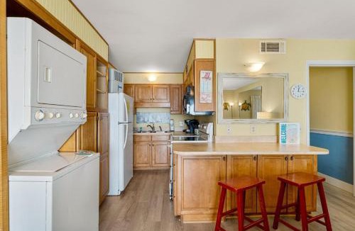 Panama City Beach Apartment | The Summit 1116