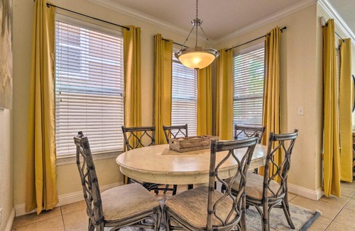 Villages of Crystal Beach House | The Sun Shack with Pool Access Less Than 1 Mi to Beach!