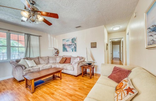 Silver Sands Beach House | The Surfer