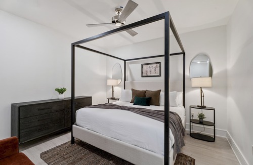 Central Business District Bed & Breakfast | The Theodore 5BD/5B - 2 Connecting Units & Decks