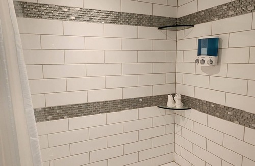 Whitfield Apartment | The Urban Anchor - Sleek Suite @ Sarasota Cay Club