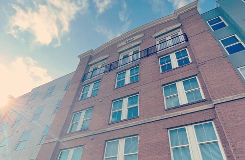 Oxford House | The Vault - Perfect Location!