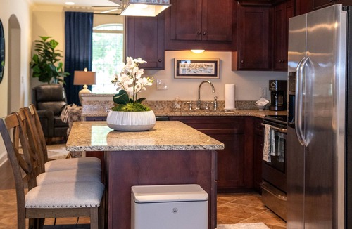 Oxford Condo | The Warren, 3BR Cozy Condo by Velvet Ditch Villas