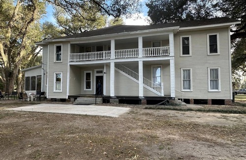 Greenwood House | The Willis House Historic Home Retreat on 6 Acres and 35 Live Oak Trees