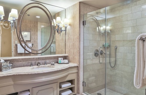 Central Business District Hotel | The Windsor Court
