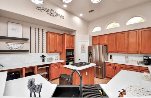 College Park House | The Woodlands Escape with Heated Pool and Game Room