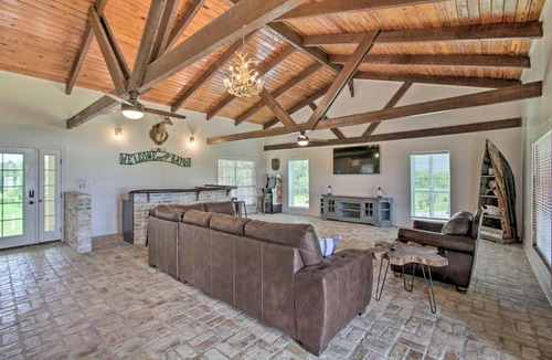 Theriot House | Theriot 'Camp Outdoor Dreaming' Retreat w/Dock!