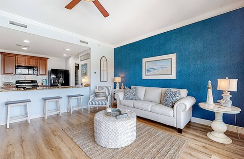 Upper Grand Lagoon Condo | Third Floor Condo with Shared Pool & Hot Tub, Bay View, and High-Speed WiFi