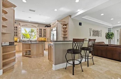 Tierra Verde House | This 3698 square feet Single Family home has 4 bedrooms and 4 bathrooms