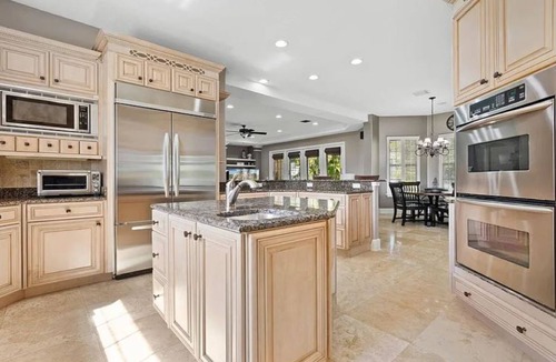 Tierra Verde House | This 3698 square feet Single Family home has 4 bedrooms and 4 bathrooms