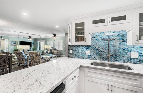 Holiday Isle Condo | This IS the beach life! Stunning Ocean views and elegantly remodeled (518)