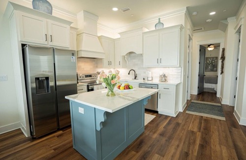 Laguna Beach Estates House | "Tide Life" - Perfect Sized Family Beach House