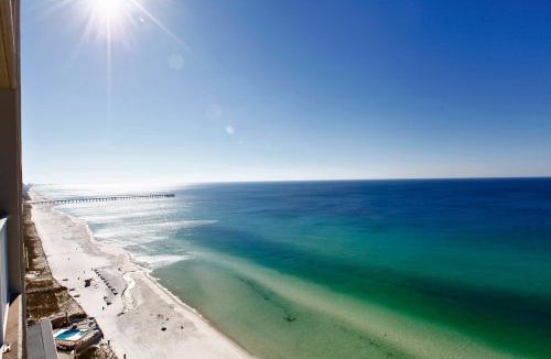 Panama City Beach Apartment | Tidewater Beach Resort by Panhandle Getaways
