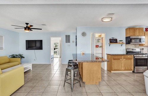 Bayou Vista House | Tiffany Blue Canal Home with Ocean Breeze