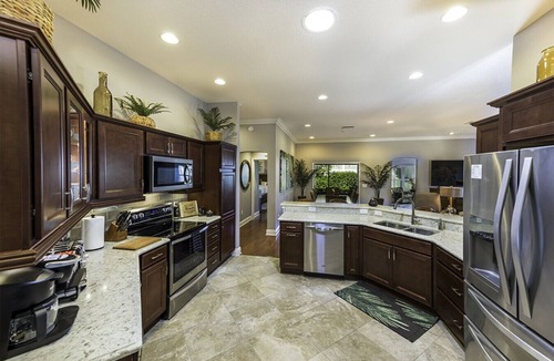 Fruitland Park House | Tommy Bahama Themed Designer Home