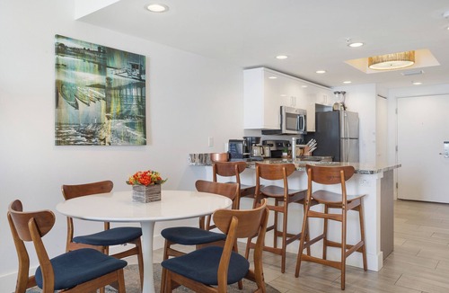 Treasure Island Condo | Top-Floor Gulf-Front Oasis♥ Panoramic Balcony Sunsets, Pool♥Few Steps To Sand
