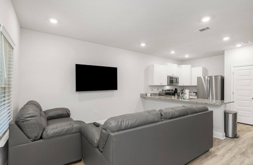 Wright House | Tortuga Cove: Coastal Charm & Comfort Just Minutes from the Beach!