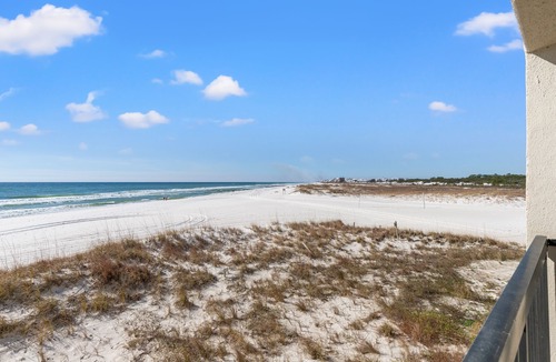 Sunnyside Condo | Totally Remodeled C3 building, 2 bdr. 2bth. Amazing gulf front