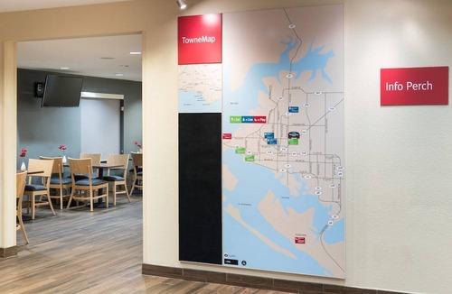 Panama City Hotel | TownePlace Suites by Marriott Panama City
