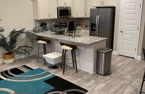 South Pensacola House | Townhome in Downtown Pensacola w/POOL