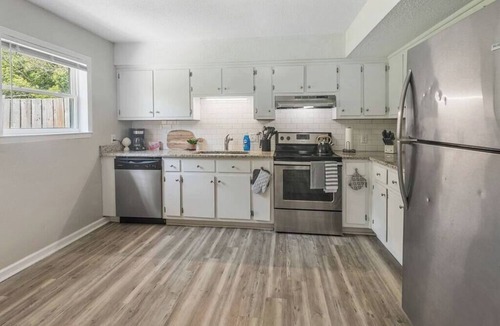 Grand Bay Apartment | Townhomes Near the Bay - #8