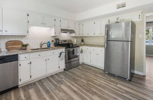 Grand Bay Apartment | Townhomes Near the Bay - #8