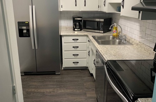 Northeast Pensacola House | Tradewinds Pensacola 1 bedroom northeast cottage