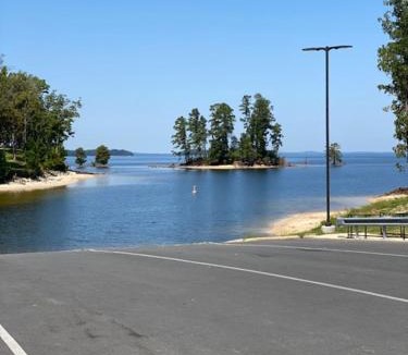 South Toledo Bend House | Trails , Tails , and Scales Cabin 2