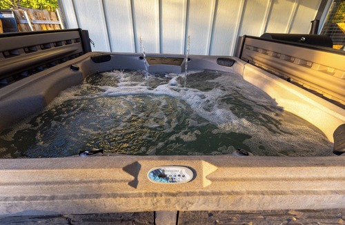 Farmers Branch House | Tranquil Modern 3BR 8 Sleeps Retreat Sauna/Hot Tub/Gym/Game Corporate/Family